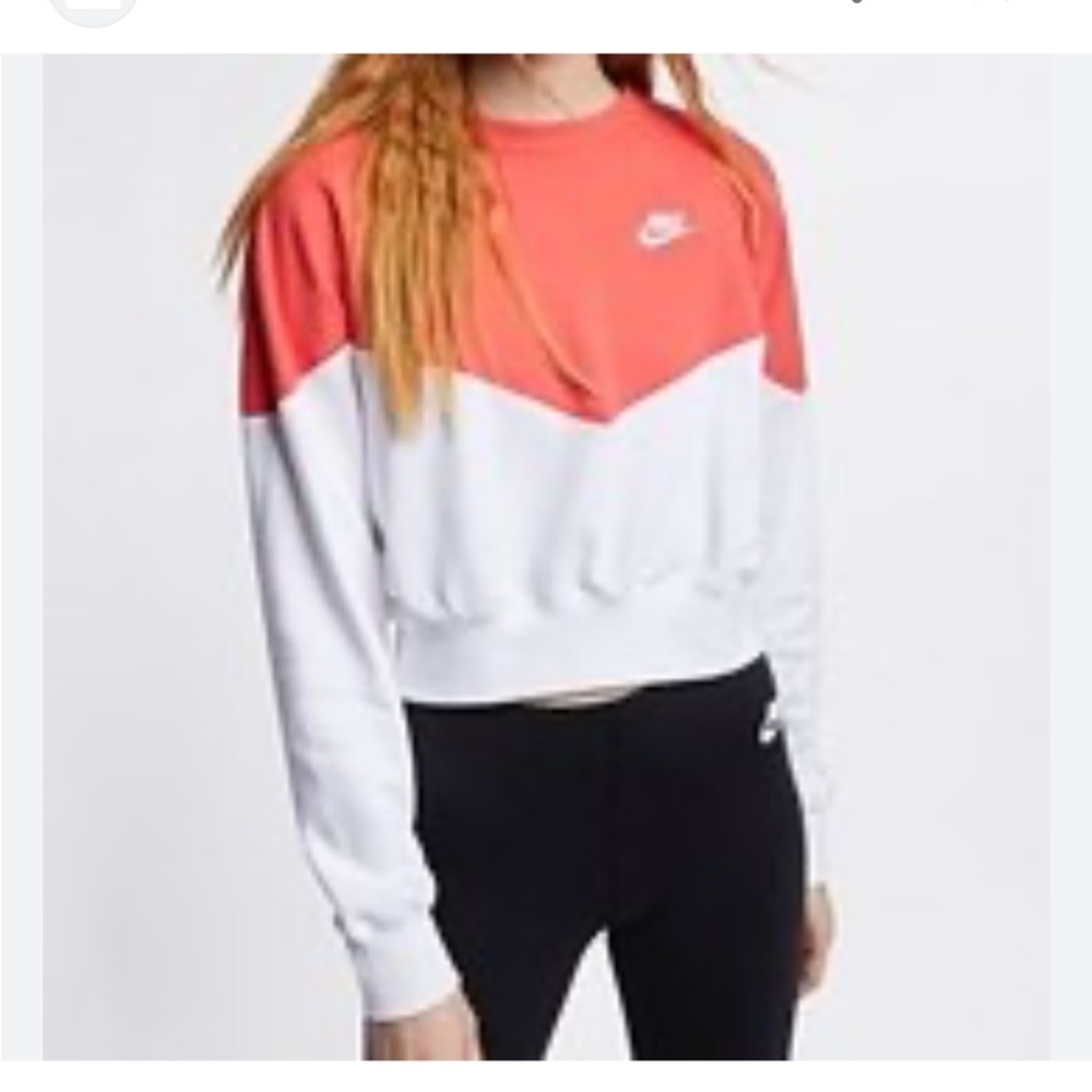 VTG Nike Swoosh Crewneck Crop Sweatshirt Logo Embroidery Streetwear SzS EUC🍂​